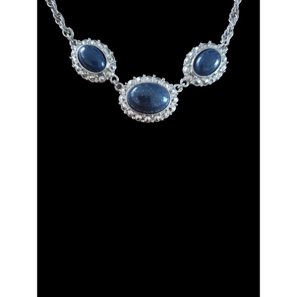 Vintage 1928 Statement Necklace Silver Tone With Blue Cabochone stones 16" - Picture 2 of 4